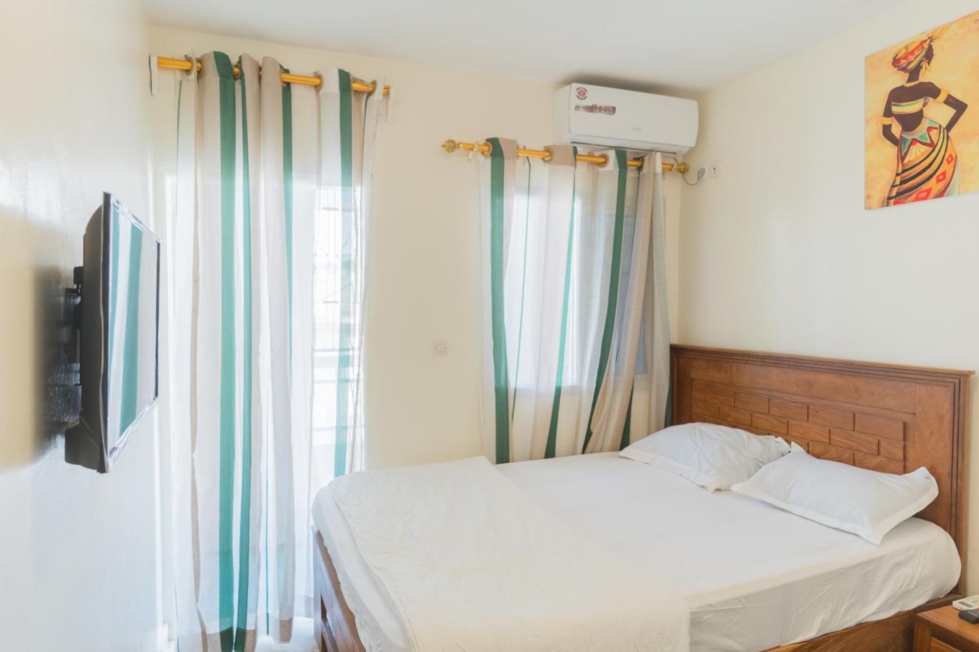 Residence Kane Diallo- Appartements Elegants Et Centraux A Dakar Ngoại thất bức ảnh